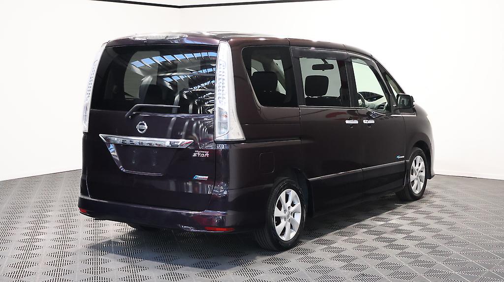 2013 Nissan Serena Highway Star S Hybrid image 346127