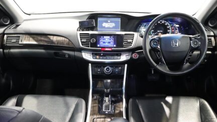 2013 Honda Accord Hybrid LX Leather Package image 340848