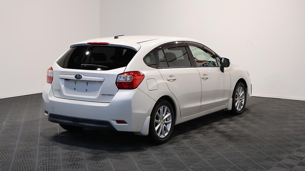 2013 Subaru Impreza Sport 2.0i Eyesight AWD image 341820