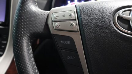 2012 Toyota Vellfire 2.4Z image 344638
