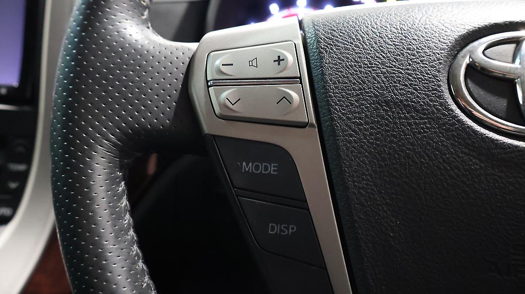 2012 Toyota Vellfire 2.4Z image 344638
