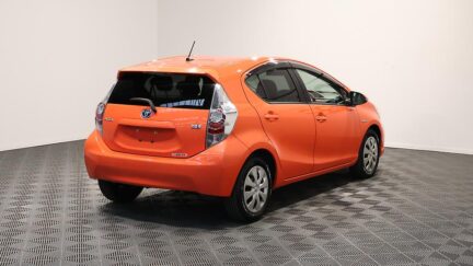 2012 Toyota Aqua S Model + Reverse Camera image 344837