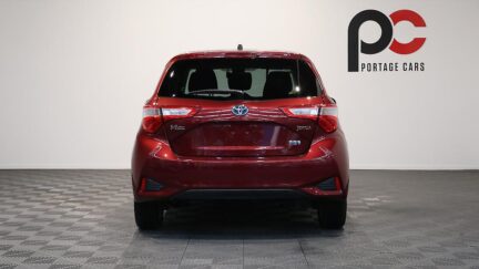 2017 Toyota Vitz Hybrid Jewela image 341734