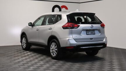 2022 Nissan X-trail ST 2.5P/6CVT/SW/5DR **7 Seats** image 345562
