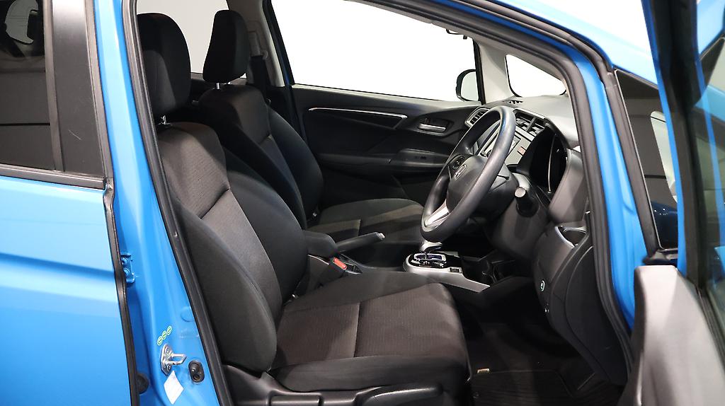 2013 Honda Fit F-Package Hybrid image 344150