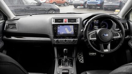 2015 Subaru Outback Limited AWD Leather package image 341590