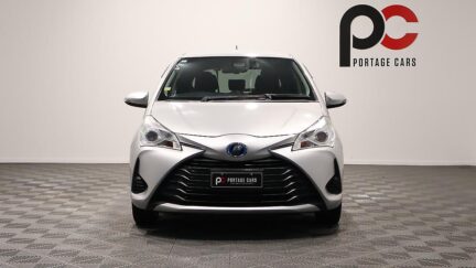 2017 Toyota Vitz Hybrid + Reverse Camera image 345538