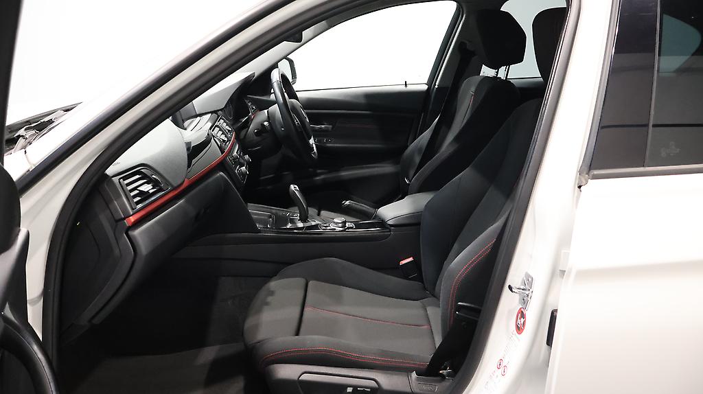 2012 BMW 3 Series Sport image 344079