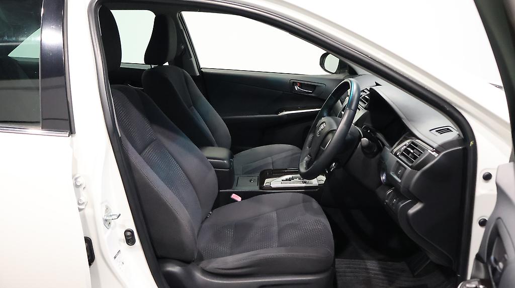 2013 Toyota Camry G-Package image 343134
