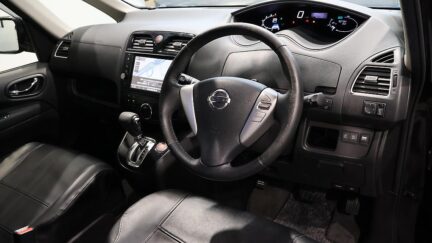 2013 Nissan Serena Highwaystar S-Hybrid image 345804