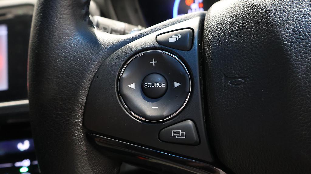 2014 Honda Vezel Hybrid X 4WD image 346074