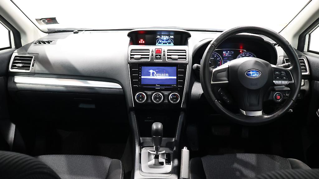 2015 Subaru Impreza Cruise Control + Half Leather Seats image 343475