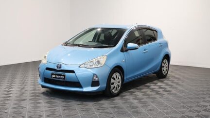 2013 Toyota Aqua S Model + Reverse Camera + Push Start image 345190