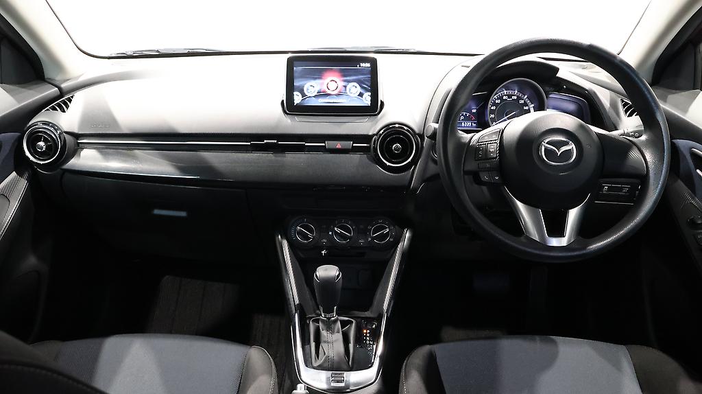 2016 Mazda Demio 13S + Reverse Camera image 343095