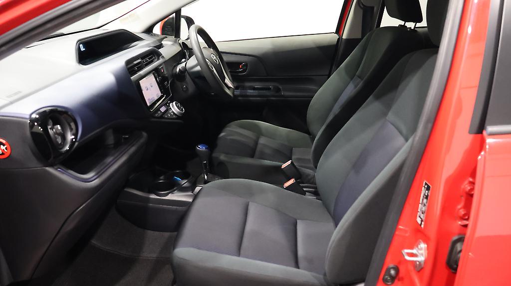 2016 Toyota Aqua S Model Push Start image 341351