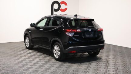 2014 Honda Vezel X Hybrid with Cruise Control, Smart Key and Reverse Camera image 345168