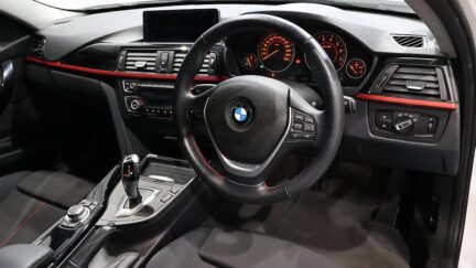 2012 BMW 3 Series Sport image 341442