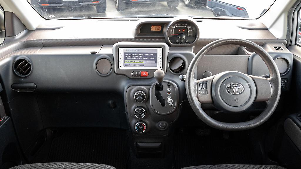 2013 Toyota Spade F model, push start image 342315