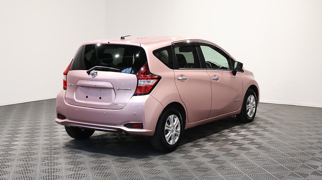 2018 Nissan Note e-Power X image 343109