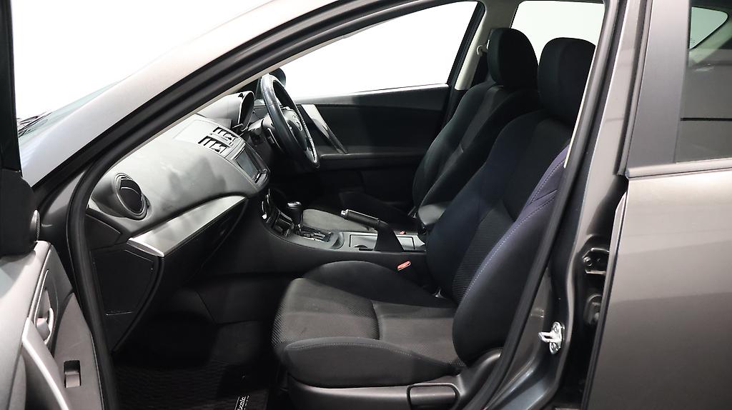 2012 Mazda Axela Sports 20S Skyactiv image 344906