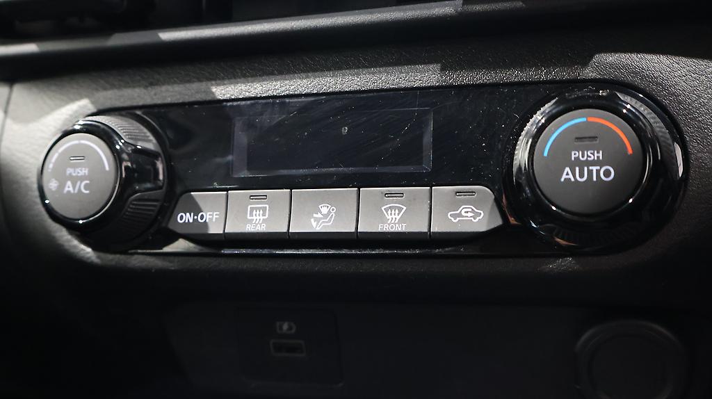 2021 Nissan Note E Power Hybrid with Alloys image 345268