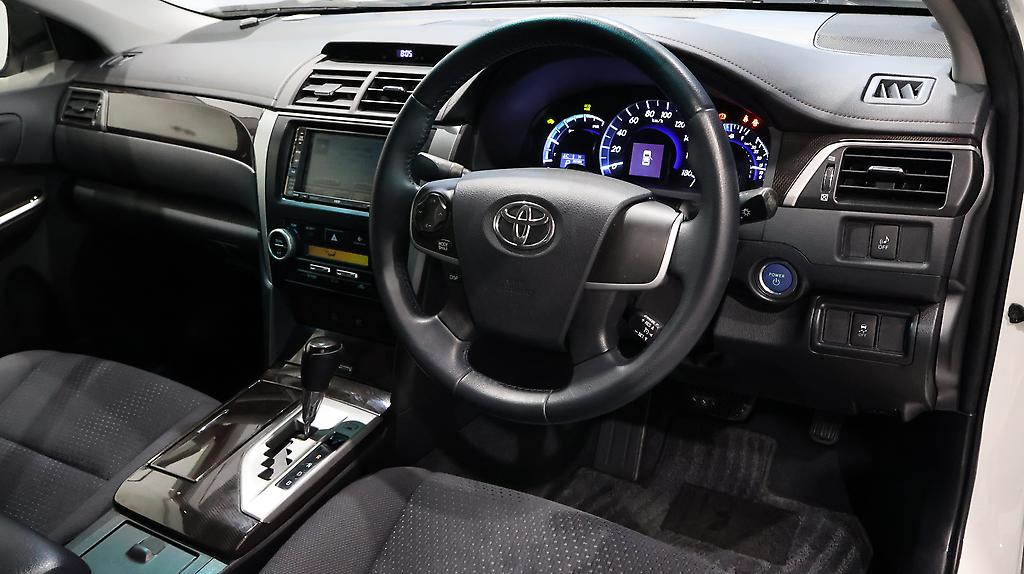 2013 Toyota Camry G-Package image 343136