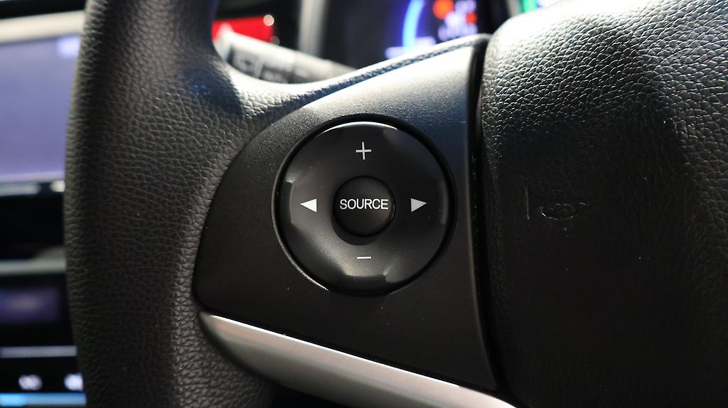 2013 Honda Fit F-Package Hybrid image 344158