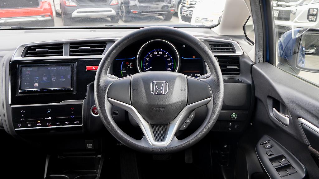 2013 Honda Fit F-Package Push start image 356809