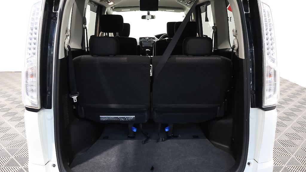 2013 Nissan Serena Highway Star S Hybrid image 341107
