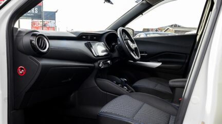 2021 Nissan Kicks E- Power X Hybrid Emergency brake image 345960