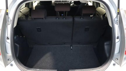 2013 Toyota Aqua G Model with Alloys image 341388
