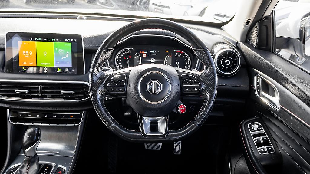 2022 MG HS 2.0PT/4WD/6AT Essense NZ NEW image 346177
