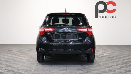 2017 Toyota Vitz Hybrid F Model image 344519