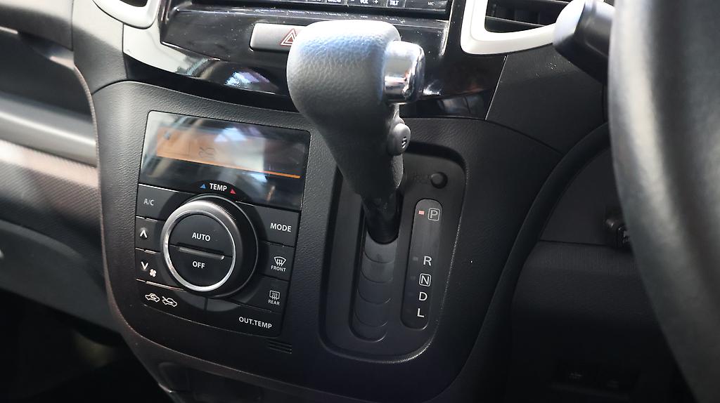 2014 Suzuki Solio S-DJE image 341377