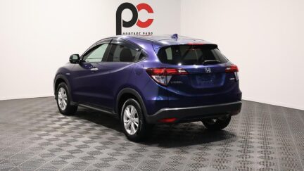 2015 Honda Vezel Hybrid Smart Key with Push Start and Reverse Camera image 344969