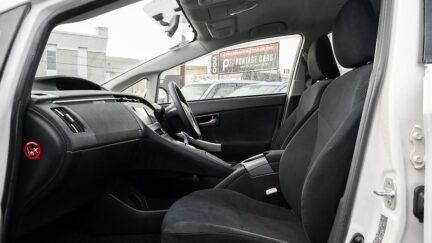 2013 Toyota Prius S Model / Push Start / Hybrid image 342306