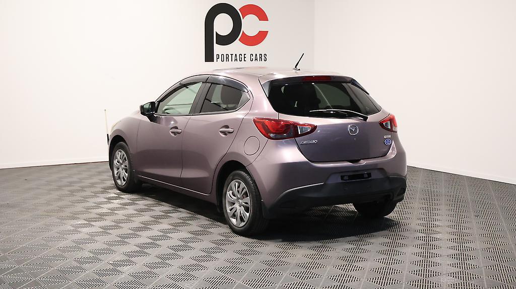2015 Mazda Demio 13S + Reverse Camera image 341148