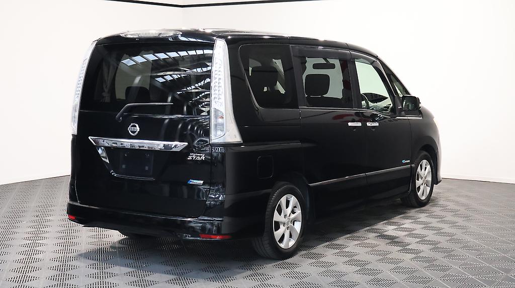 2013 Nissan Serena Hybrid Highway Star – S image 341477