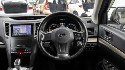 2012 Subaru Legacy 2.5i Eyesight AWD Wagon image 345045