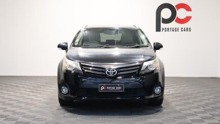 2012 Toyota Avensis Wagon Li image 341081