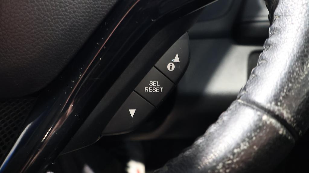 2015 Honda Vezel Hybrid X image 342971