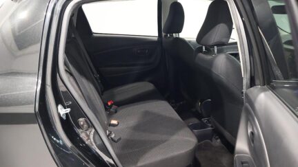 2017 Toyota Vitz Hybrid F Model image 344523
