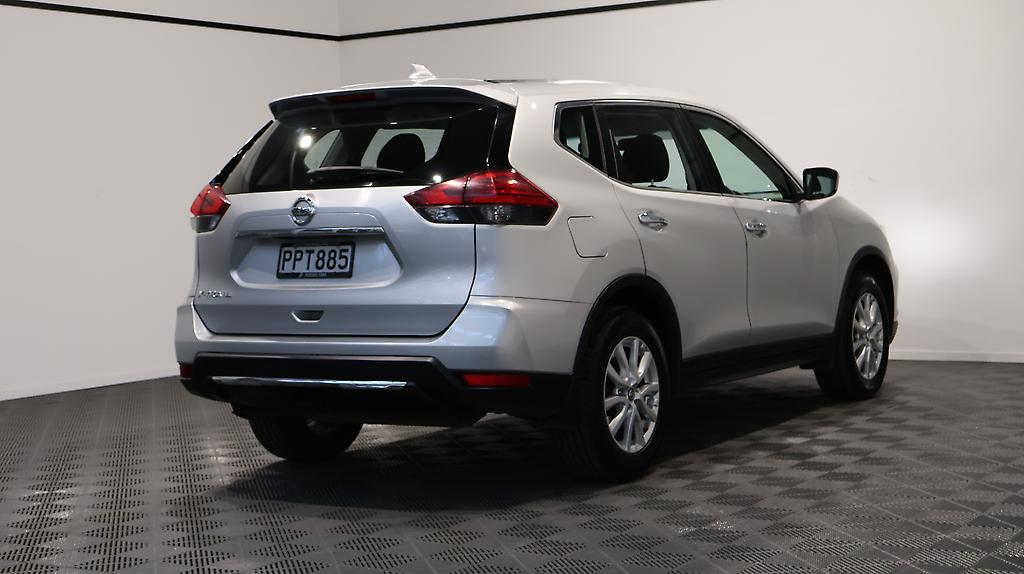 2022 Nissan X-trail ST 2.5P/6CVT/SW/5DR **7 Seats** image 345563