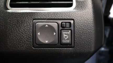 2013 Nissan Serena Hybrid Highwaystar S Hybrid V image 346098