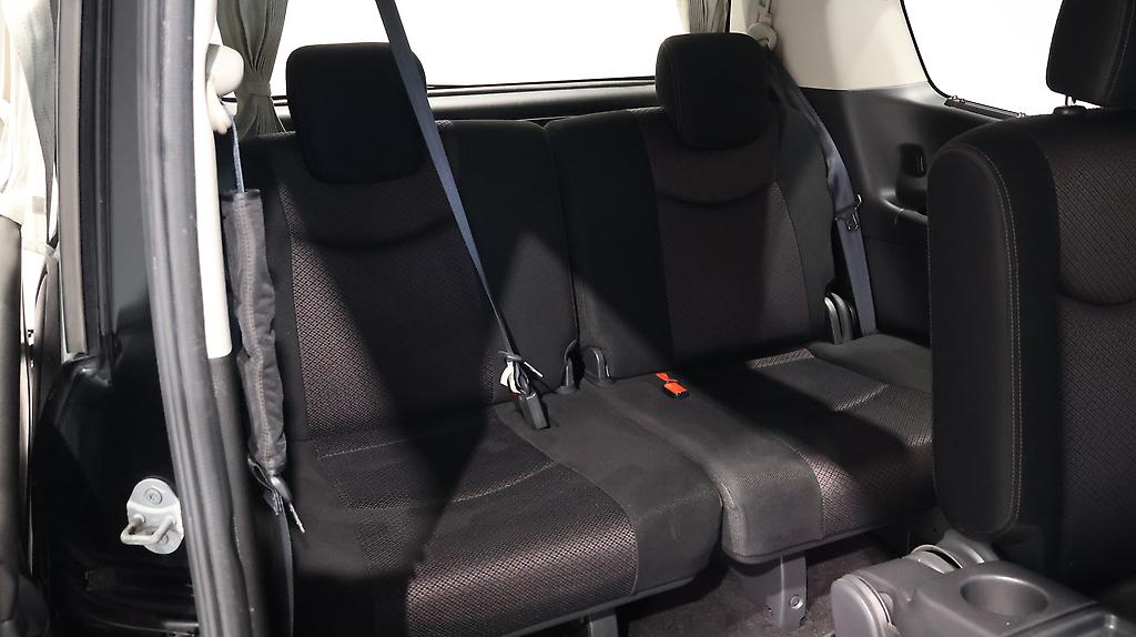 2013 Nissan Serena Hybrid Highway Star – S image 341482