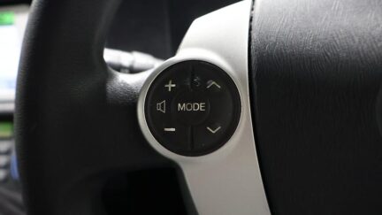 2013 Toyota Aqua S Model + Reverse Camera image 344317