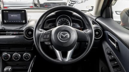 2015 Mazda Demio 13S 6AT FWD Push start image 342491