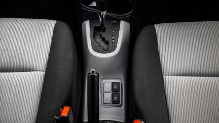2013 Toyota Aqua F Model Push start image 341554