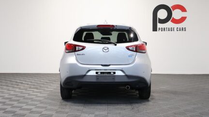 2016 Mazda Demio 13S Touring image 343023