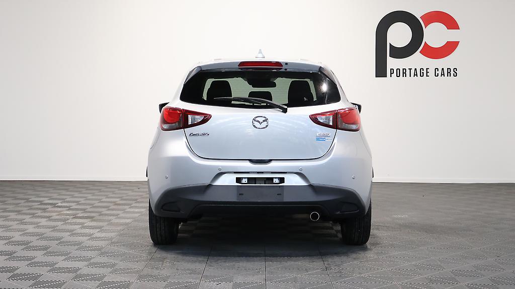 2016 Mazda Demio 13S Touring image 343023